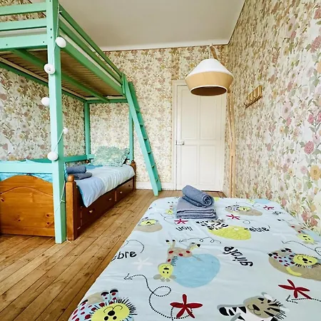 Maison Familiale 4 Chambres, 11 Personnes *