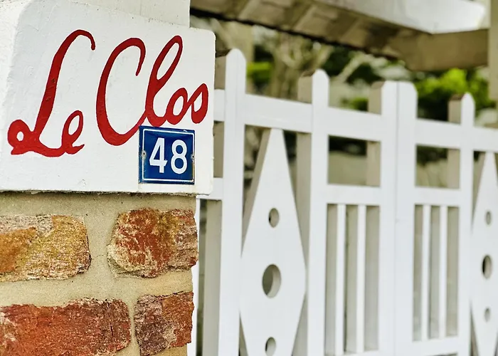 Holiday home Maison Familiale 4 Chambres, 11 Personnes Les Sables-d'Olonne