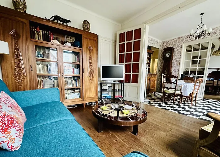 Maison Familiale 4 Chambres, 11 Personnes Holiday home Les Sables-d'Olonne